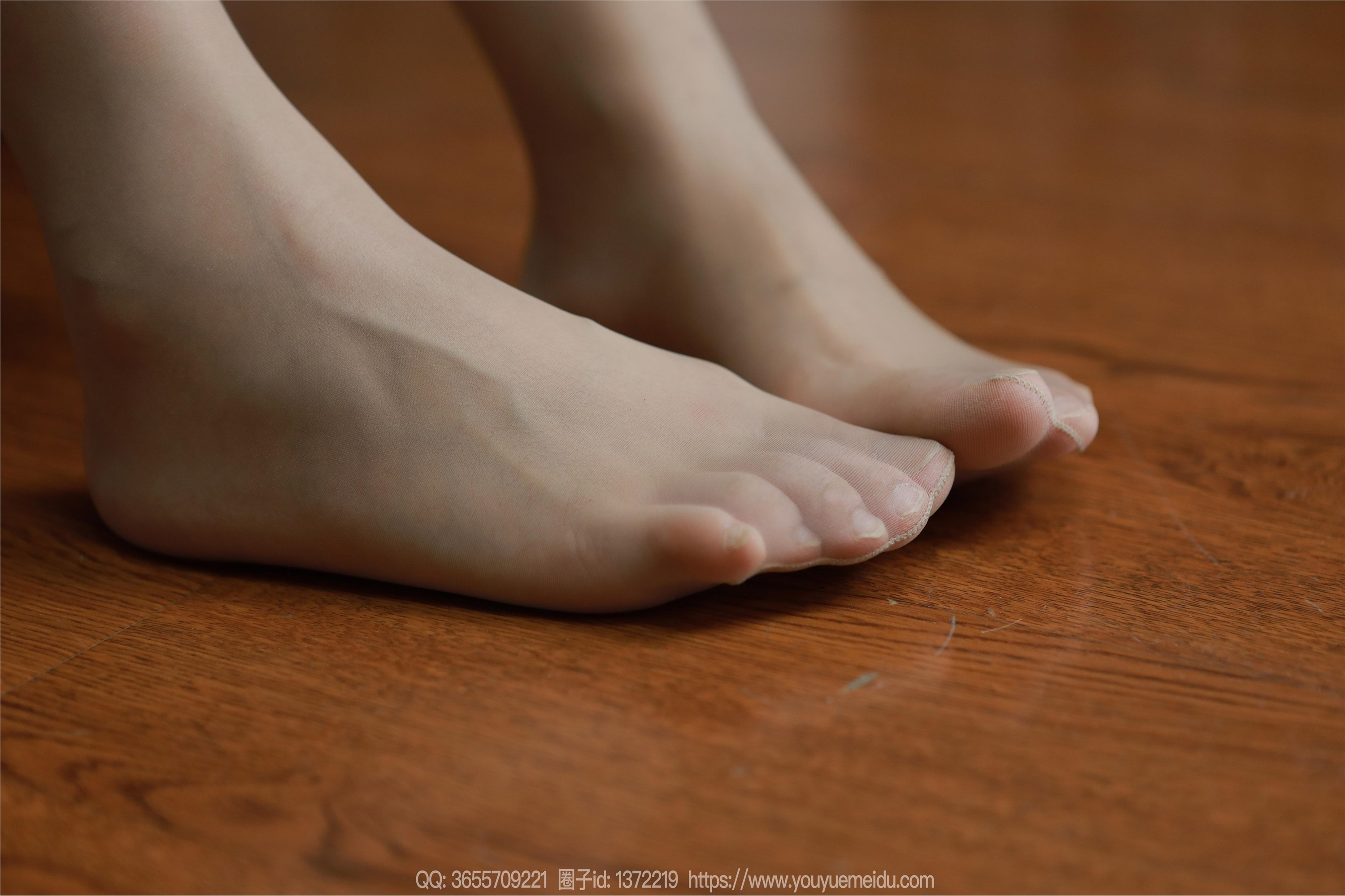 IESS异思趣向  2024.10.07 丝享家 1865 小婕《清爽凉鞋》